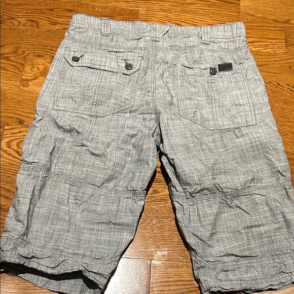 Men's Gray Cargo Shorts - Picture 9 of 11